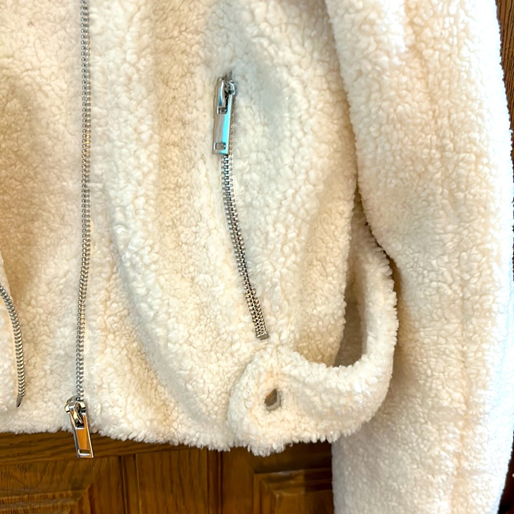 White Jacket - Picture 3 of 5